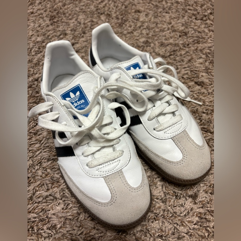 Adidas Sambas